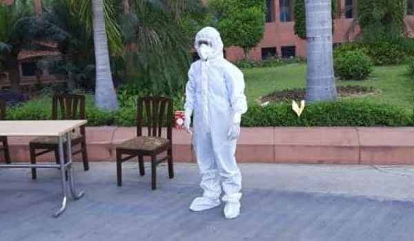 DRDO developed Bio-suit to keep Medical personnel safe